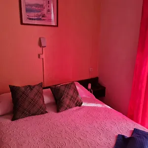 2* Guest house Pensao Residencial Flor Dos Cavaleiros