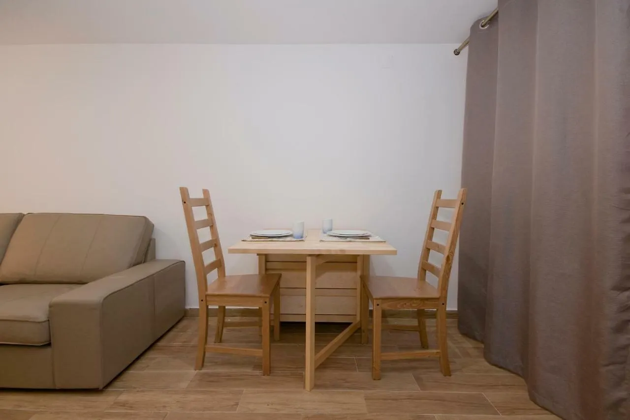 Lisbon Downtown Apartment